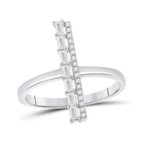 14kt White Gold Womens Baguette Diamond Linear Bar Fashion Ring 1/3 Cttw